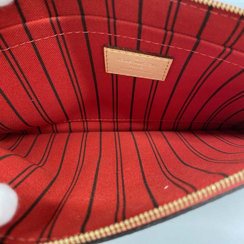 LOUIS VUITTON Brown Monogram Neverfull MM Tote Bag - Picture 14 of 15